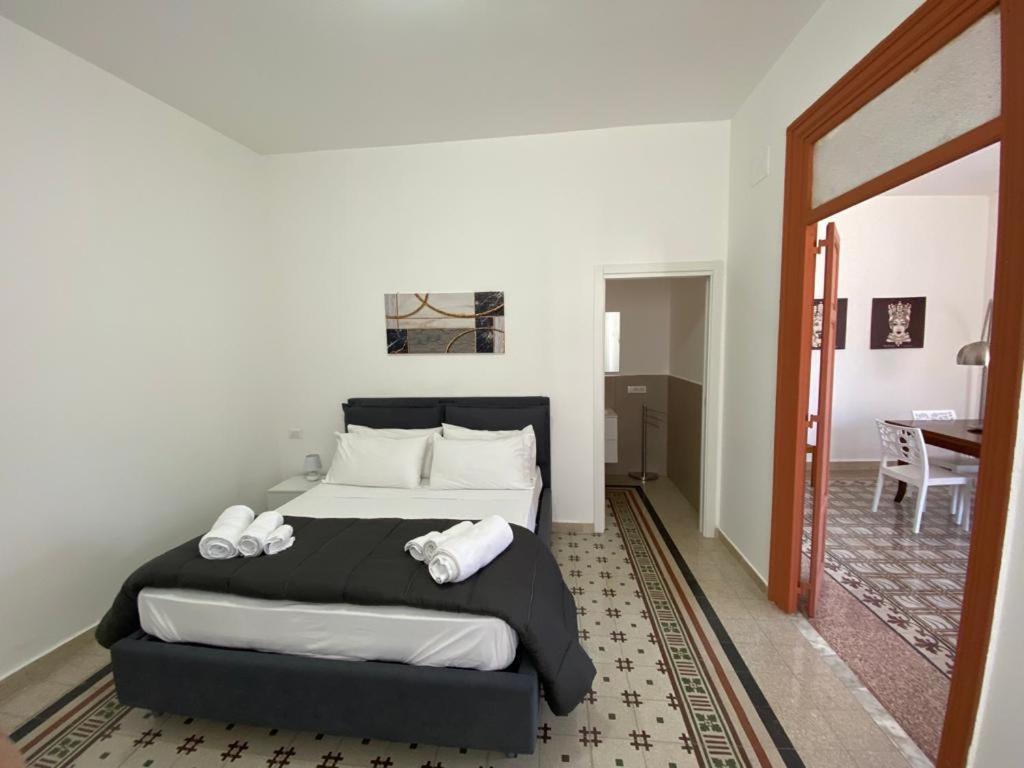 Al Parlatoio Del Centro Storico Apartment Palermo Ngoại thất bức ảnh